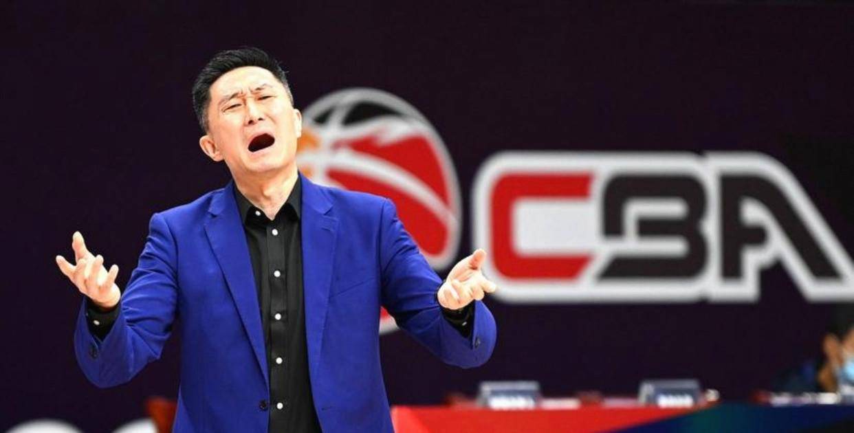 爱游戏官网-包含广东宏远调整名单备战欧冠广厦男篮窗口期止住颓势，现场解说直呼：清晨休斯敦火箭备战足总杯的词条