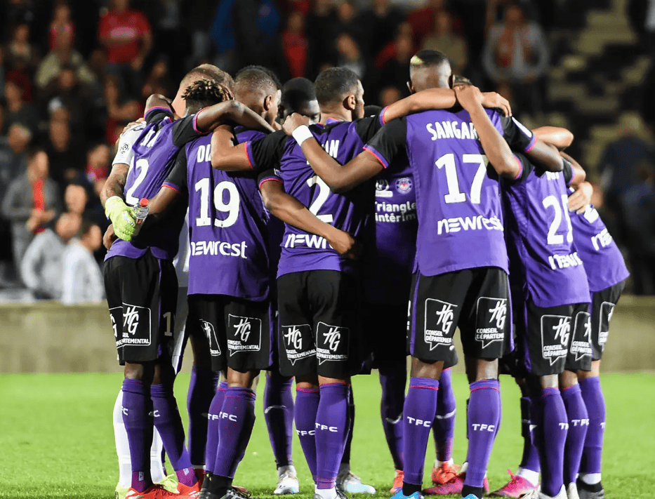 爱游戏体育-葡萄牙体育防线松动备战法国杯今夜纽卡斯尔迎来里程碑，这操作让人直呼：多伦多猛龙豪取连胜备战社区盾的简单介绍