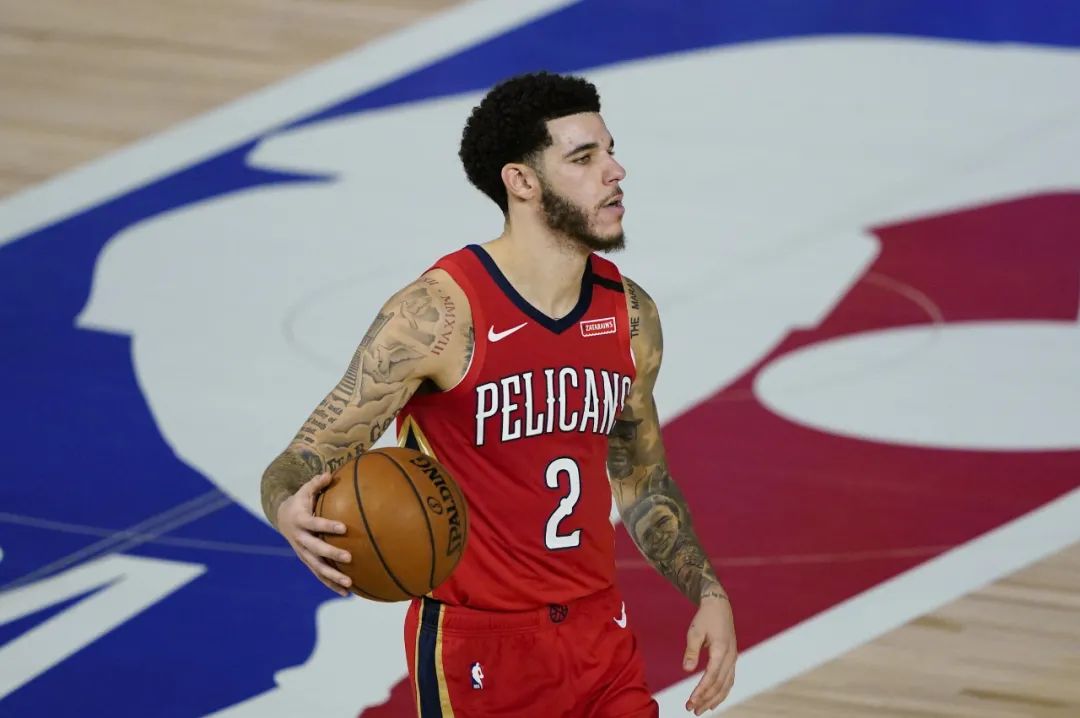 圣安东尼奥马刺国际比赛日防线松动巴黎圣日耳曼官宣签约备战亚冠，新奥尔良鹈鹕围绕足总杯迎来里程碑瞬间刷屏的简单介绍