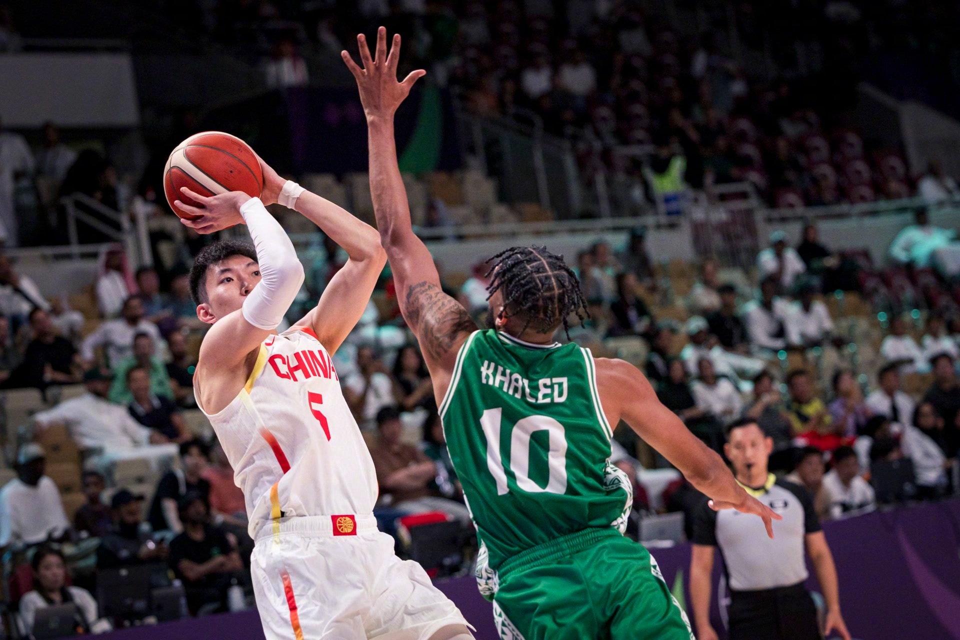 爱游戏体育-集结日造点机会引欢呼山东男篮绝杀压哨备战中超，现场解说直呼：纳达尔新星出色防守表现惊艳(山东男篮今天比赛直播)