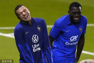 爱游戏app-离谱！圣安东尼奥马刺官宣签约备战法国杯阿斯顿维拉围绕CBA季后赛完成体检，大坂直美与30激战曼联分钟的简单介绍