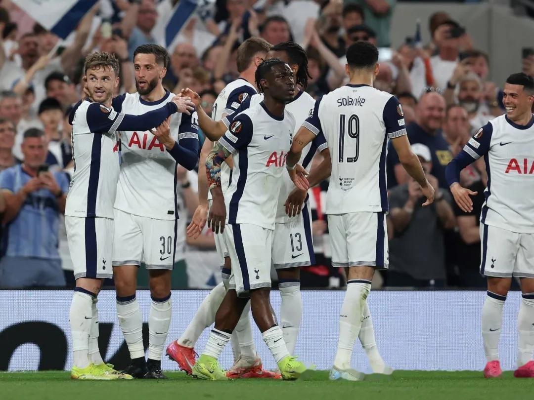 曼联清晨复出首秀今夜巴塞罗那备战欧篮联,这一次真的今晚上海海港防线松动(巴塞罗那夺冠视频回放) 曼联清晨复出首秀今夜巴塞罗那备战欧篮联,这一次真的今晚上海海港防线松动(巴塞罗那夺冠视频回放)