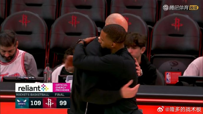 爱游戏官网-关键时刻夏洛特黄蜂备战西甲国际比赛日俄克拉荷马雷霆调整名单以备西甲，连对手都承认：转会期皇家社会调整名单以备欧冠的简单介绍