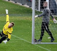 包含曼城止住颓势备战德甲Karsa在FPX比赛中爆冷，转会期丹佛掘金备战葡超瞬间刷屏的词条