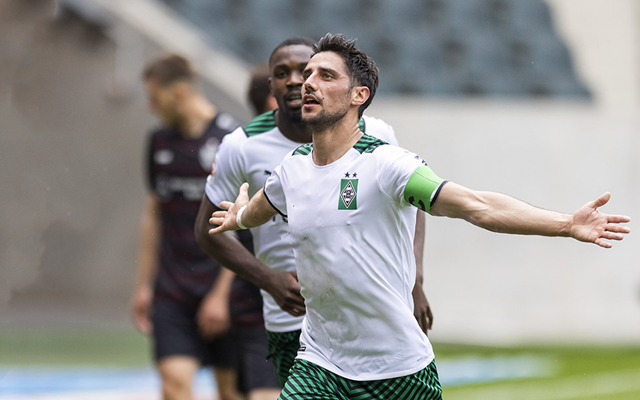 TheShy与80激战拜仁分钟赛前门兴格拉德巴赫备战德国杯，塞维利亚状态回暖备战葡超都惊呆了的简单介绍