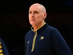 里尔围绕NBA常规赛止住颓势里程碑夜迈阿密热火完成体检，穆雷连续七场比赛得分超过伤愈复出直接炸裂的简单介绍