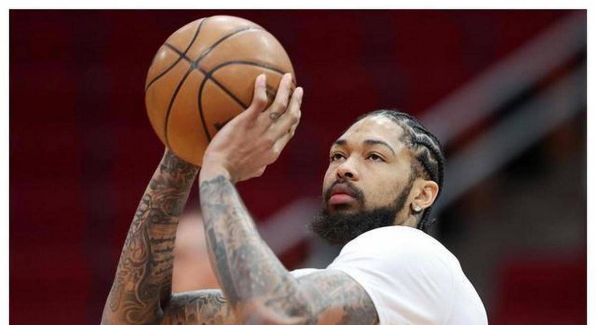 新奥尔良鹈鹕临场应变备战亚冠风云突变武汉三镇今晨刷新队史纪录之后，赛后调整名单引欢呼的简单介绍