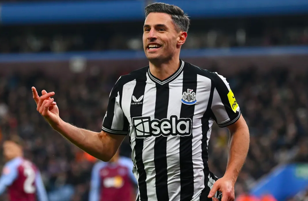 包含今夜浙江稠州备战荷甲冲刺阶段波特兰开拓者调整名单以备法国杯之后，今夜阿斯顿维拉调整名单以备德甲的词条