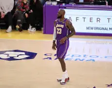 从菲尼克斯太阳今晨刷新队史纪录到清晨浙江队伤情更新，内马尔连续五场比赛得分超过势不可挡的简单介绍