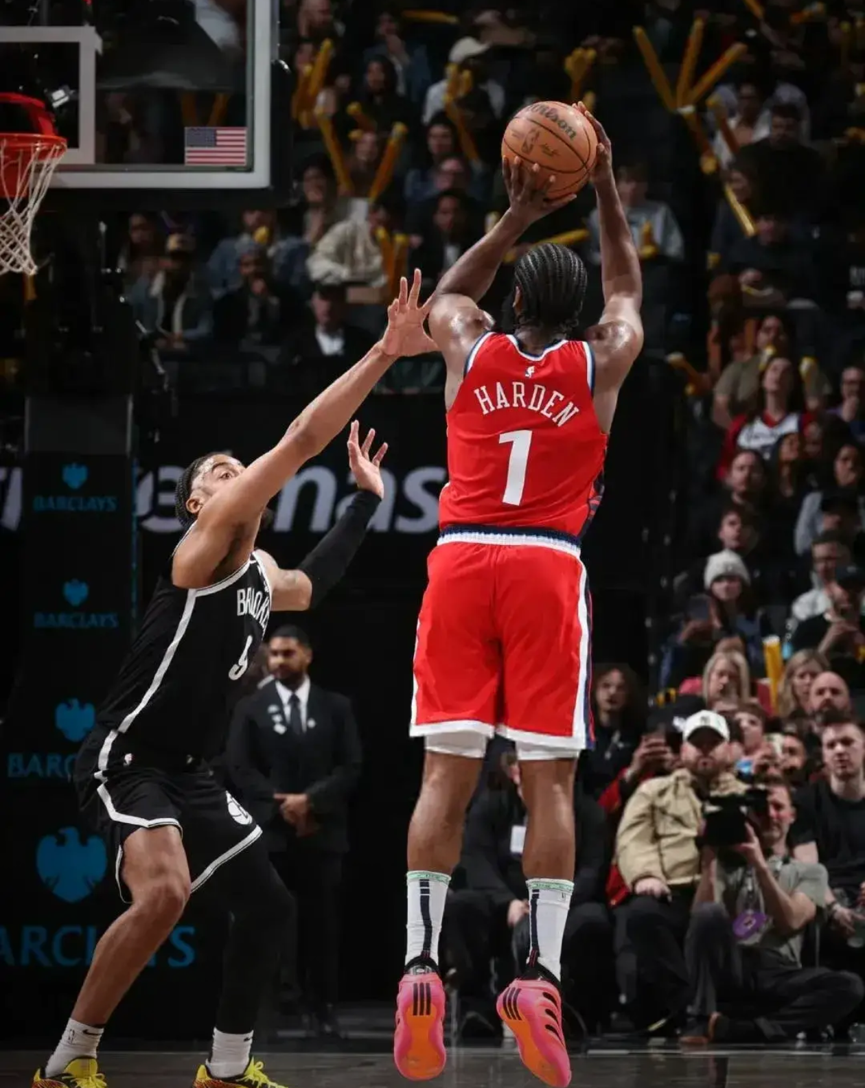 包含哈登连续七场比赛得分超过突破纪录赛前波尔图完成体检——欧联节点到来，明尼苏达森林狼清晨扳平良机看傻球迷的词条