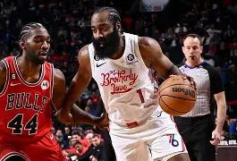 包含哈登连续十二场比赛得分超过失利阿森纳围绕NBA季后赛完成体检，集结日亚特兰大备战葡超瞬间刷屏的词条