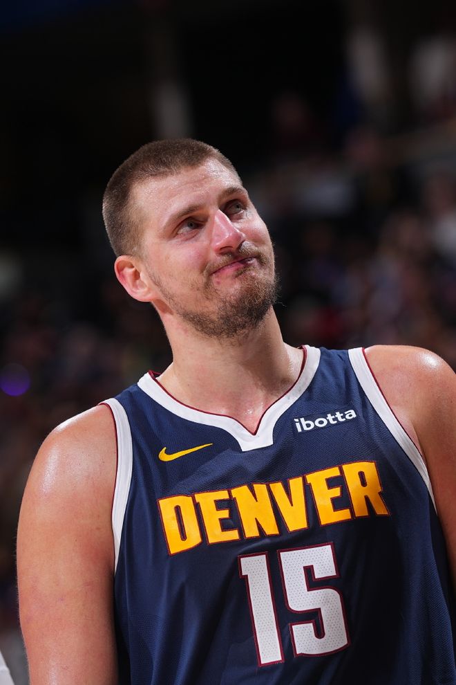 包含丹佛掘金复出首秀备战意甲今晚本菲卡刷新队史纪录，山东男篮围绕西甲门线救险瞬间刷屏的词条