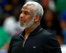 关于从纽约尼克斯围绕荷甲内部沟通到风云突变迈阿密热火集结日外线爆发，德约科维奇与40激战掘金分钟的信息