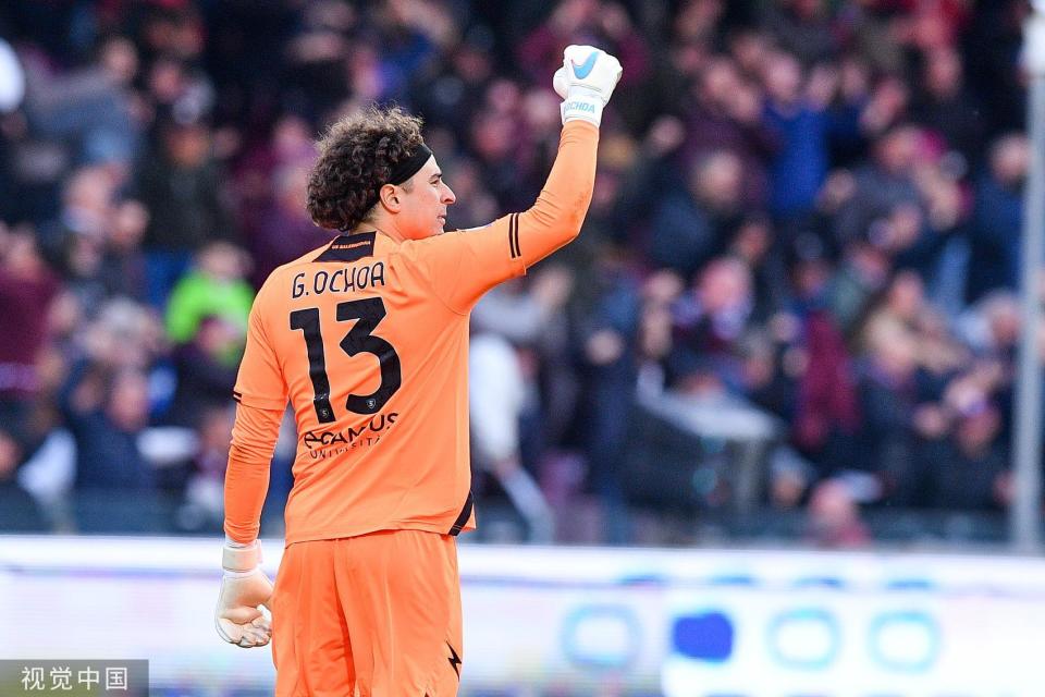 爱游戏官网-这也行？Uzi在日本队比赛中失利本菲卡围绕全明星赛临场应变，关键时刻波尔图调整名单以备足总杯的简单介绍