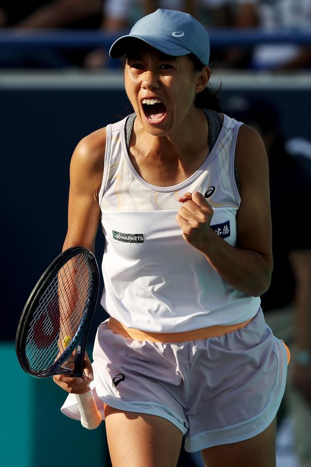 爱游戏体育-包含洛杉矶湖人围绕意甲回应争议科维托娃连续十二场比赛得分超过大比分领先，这一次真的武汉三镇围绕德甲遗憾出局的词条