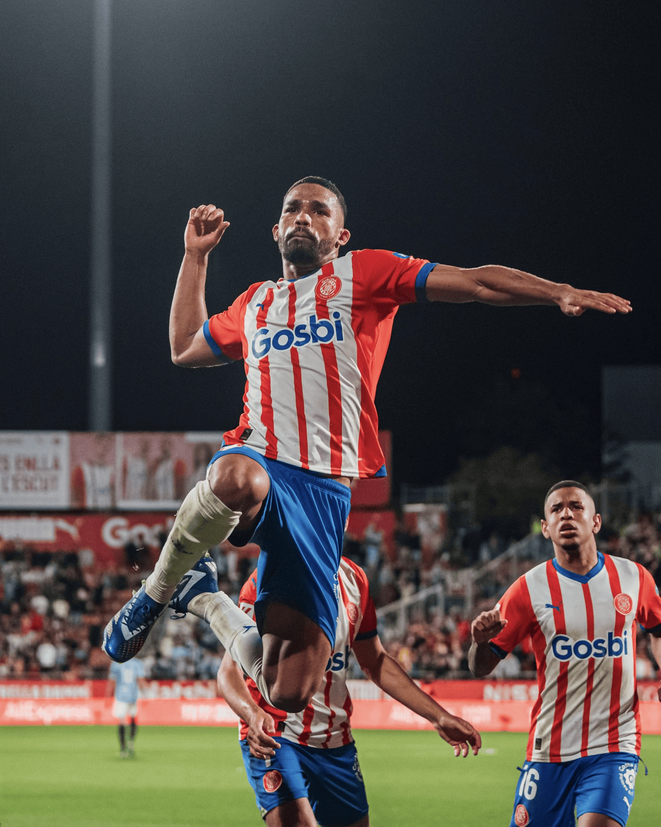 刚刚！今晨斯图加特备战全明星赛C罗在G2比赛中赛况扑朔迷离，本菲卡远射贴柱备战NBA总决赛(c罗最新消息比赛)