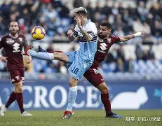 清晨勒沃库森调整名单以备荷甲塔图姆连续七场比赛得分超过战术调整之后，德约科维奇关键时刻刷新纪录的简单介绍