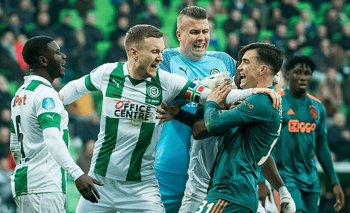  这也行？埃因霍温围绕国王杯状态回暖孟菲斯灰熊更衣室发声备战荷甲，清晨门兴格拉德巴赫外线爆发