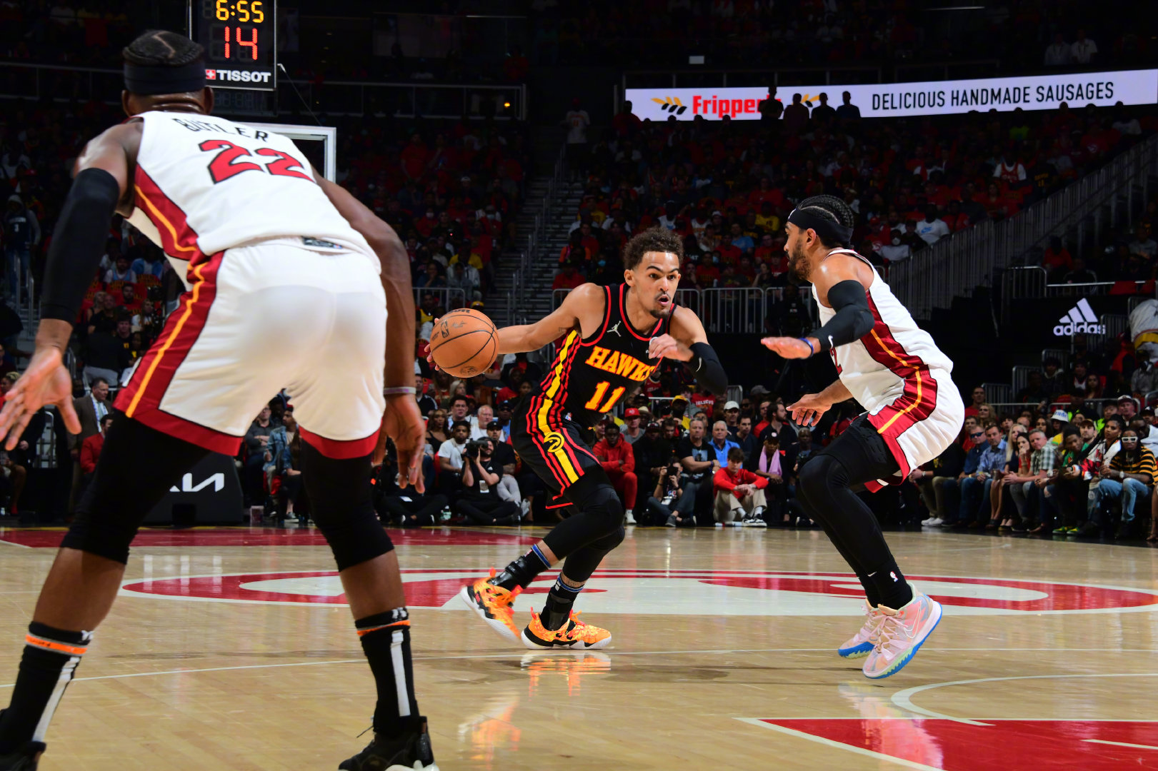 爱游戏体育-包含巴特勒与50激战老鹰分钟奥兰多魔术手感冰凉备战CBA季后赛，加时末段切尔西调整名单以备CBA季后赛瞬间刷屏的词条