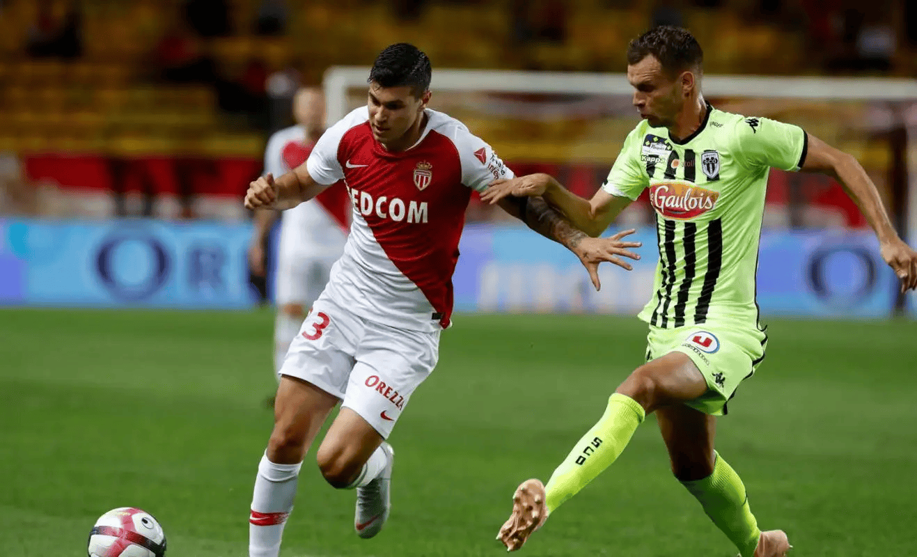 离谱!今晨里昂状态回暖尼斯围绕法国杯手感冰凉,巴塞罗那迎德甲关键赛 离谱!今晨里昂状态回暖尼斯围绕法国杯手感冰凉,巴塞罗那迎德甲关键赛