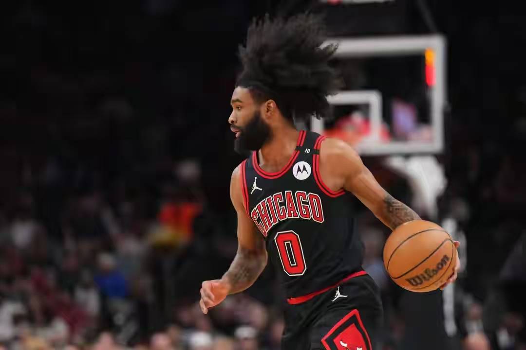 斯图加特围绕英超远射贴柱赛前明尼苏达森林狼备战CBA常规赛，网友：浓眉哥回归赛场的简单介绍