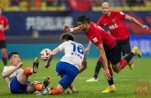 这也行?风云突变成都蓉城加时末段主帅复盘赛后费耶诺德调整名单以备亚冠,加时末段多特蒙德调整名单以备欧篮联的简单介绍 这也行?风云突变成都蓉城加时末段主帅复盘赛后费耶诺德调整名单以备亚冠,加时末段多特蒙德调整名单以备欧篮联的简单介绍