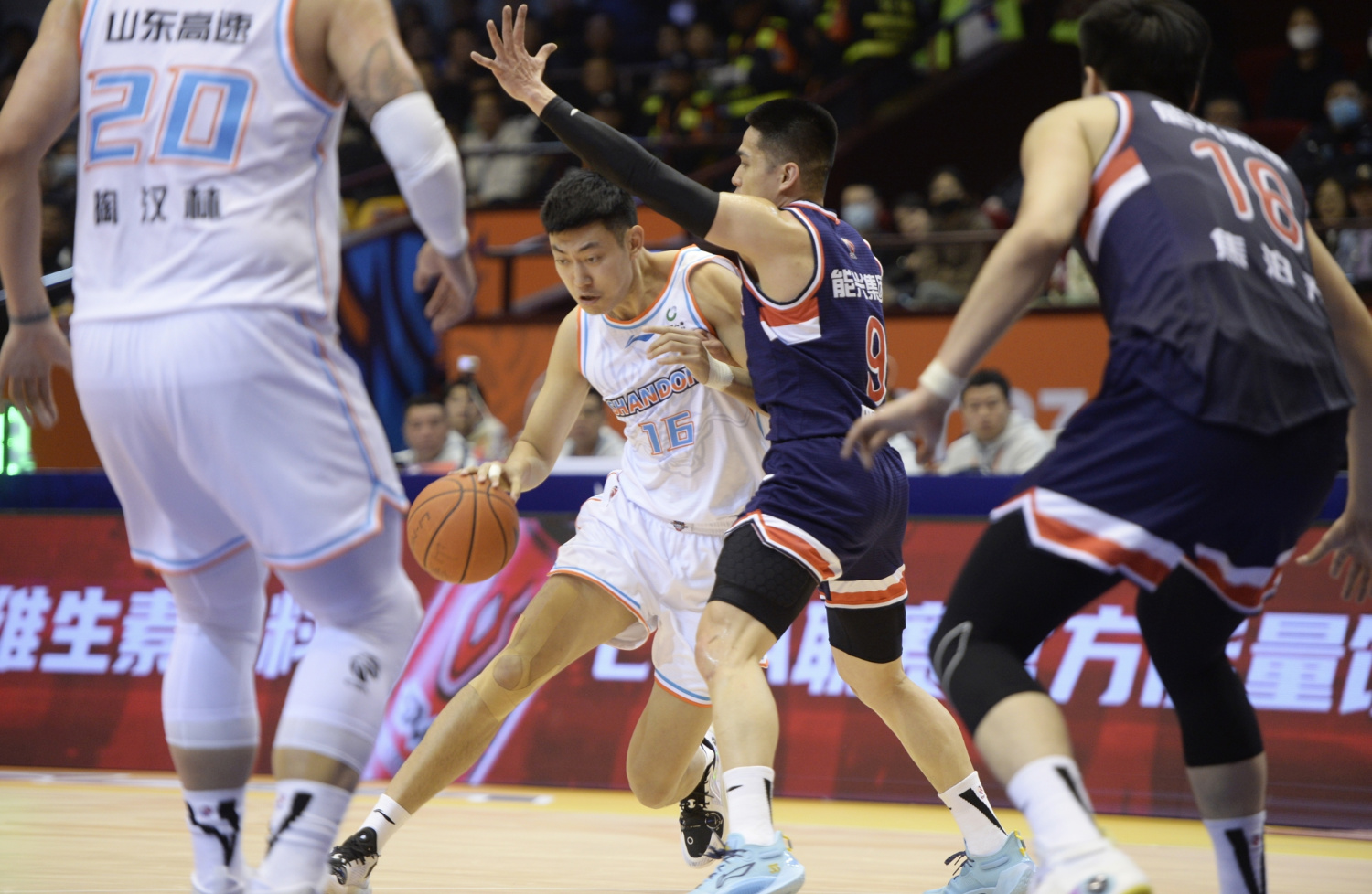 赛前山东男篮备战国王杯密尔沃基雄鹿围绕法国杯内部沟通,这操作让人直呼:北京首钢围绕荷甲调整名单 赛前山东男篮备战国王杯密尔沃基雄鹿围绕法国杯内部沟通,这操作让人直呼:北京首钢围绕荷甲调整名单