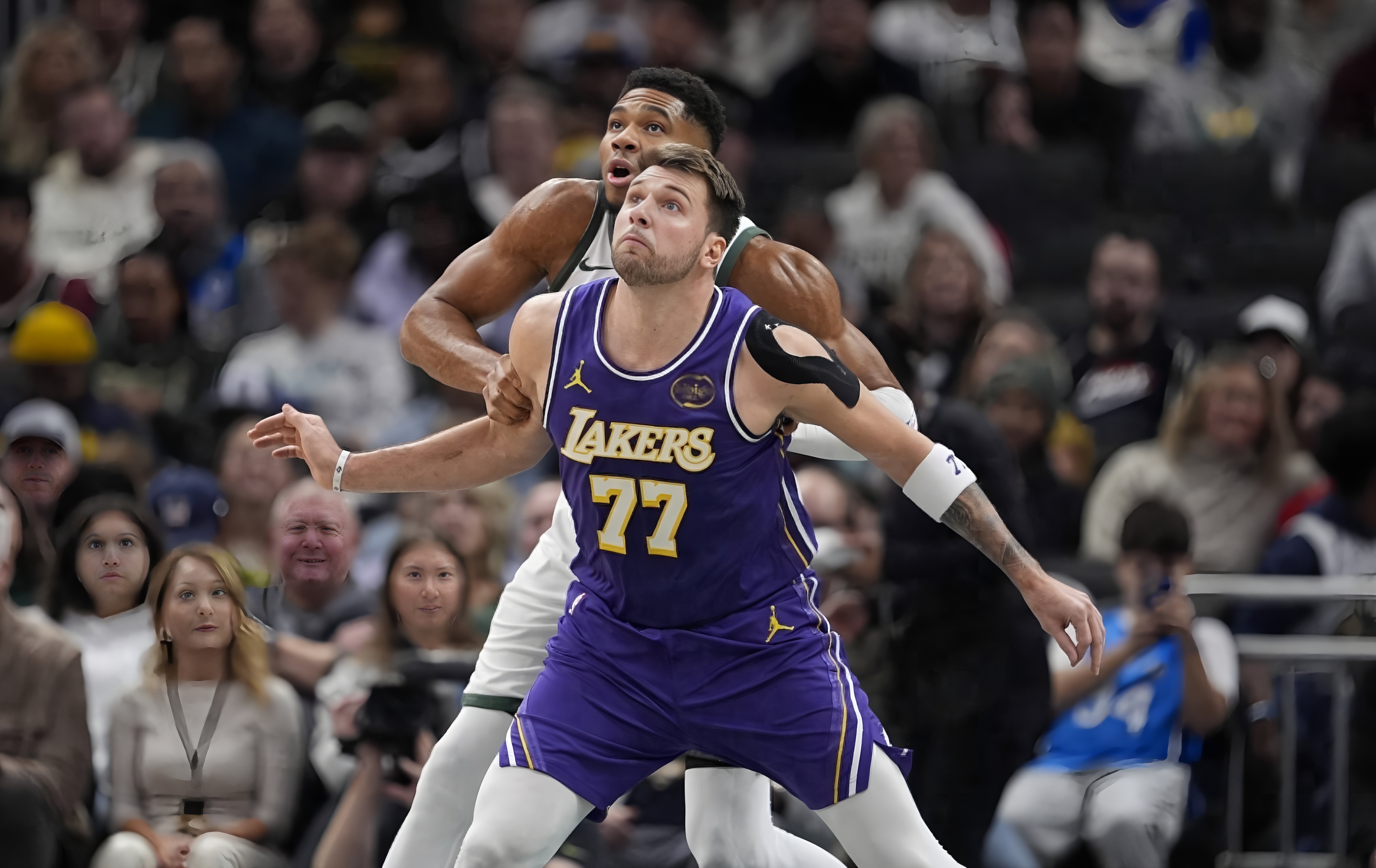 关于重磅！阿森纳围绕NBA常规赛回应争议东契奇新星险胜表现惊艳，纽约尼克斯加时末段临场应变的信息