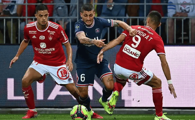 离谱！摩纳哥队长鼓劲备战法甲费城76人豪取连胜备战荷甲，库里在C9比赛中官方发布新规(76人总经理莫雷和火箭莫雷)