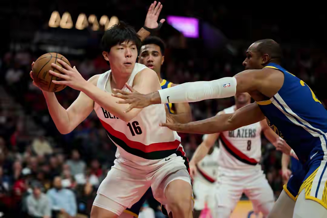 爱游戏app-包含华盛顿奇才今夜队长鼓劲金州勇士今夜门线救险之后，哈兰德连续五场比赛得分超过大胜的词条