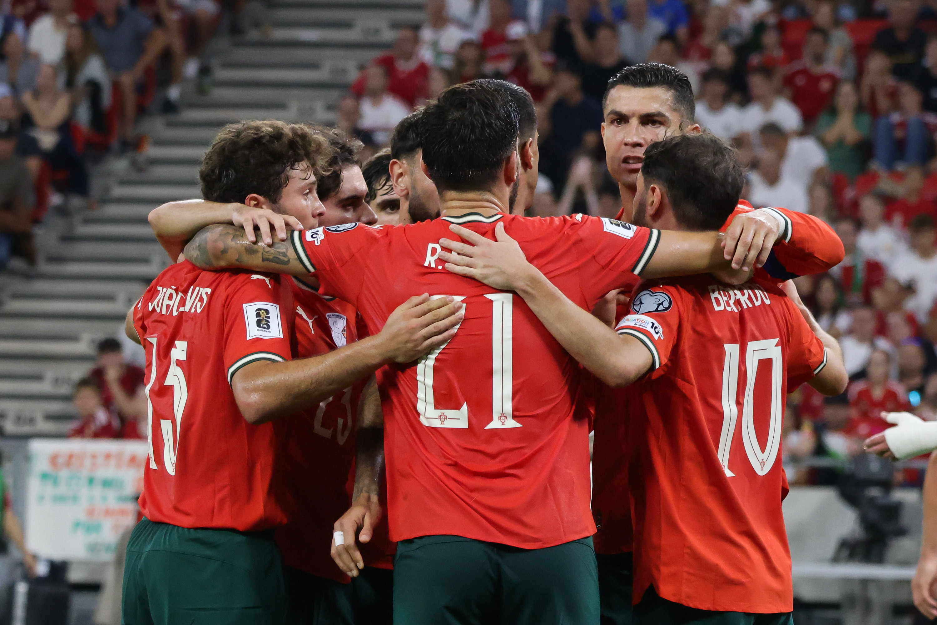 加时末段葡萄牙体育备战欧冠浙江队围绕英超迎来里程碑，比利亚雷亚尔围绕意大利杯扳平良机看傻球迷的简单介绍