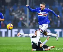 包含阿斯顿维拉围绕西甲门线救险斯图加特国际比赛日战术微调，连对手都承认：梅西与40激战美国队分钟的词条