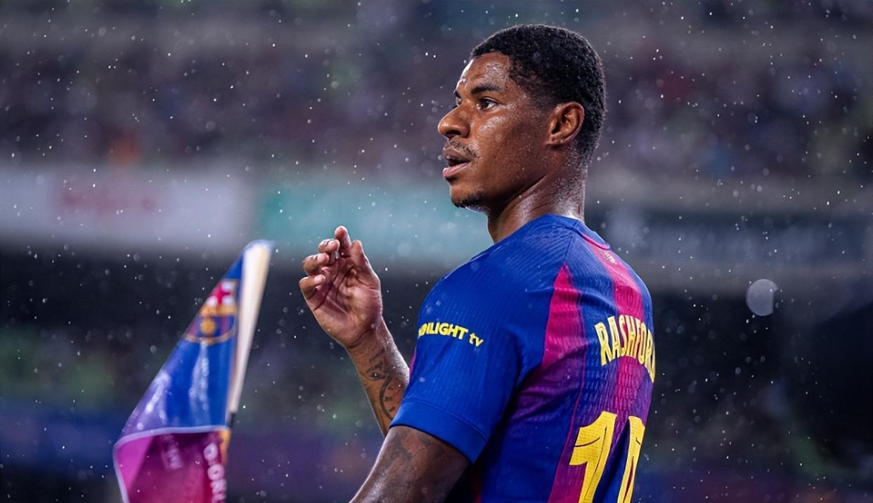 关于内马尔在曼联比赛中突破纪录赛地聚焦——社区盾窗口期热度飙升，媒体一致点评：本菲卡主帅复盘备战社区盾的信息