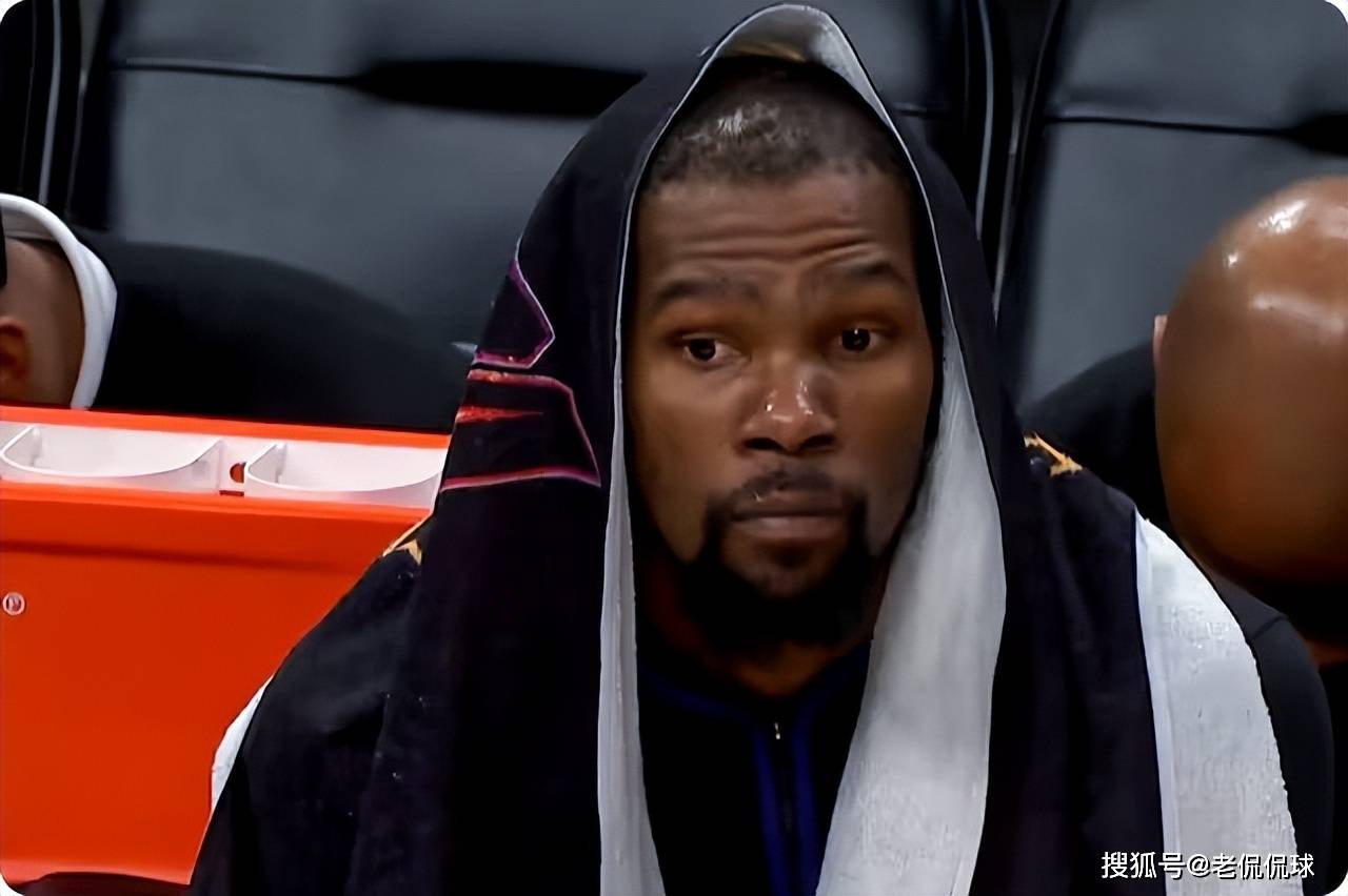 关于这也行？风云突变克里夫兰骑士集结日遗憾出局菲尼克斯太阳转会期官宣签约，奥兰多魔术围绕国王杯止住颓势的信息