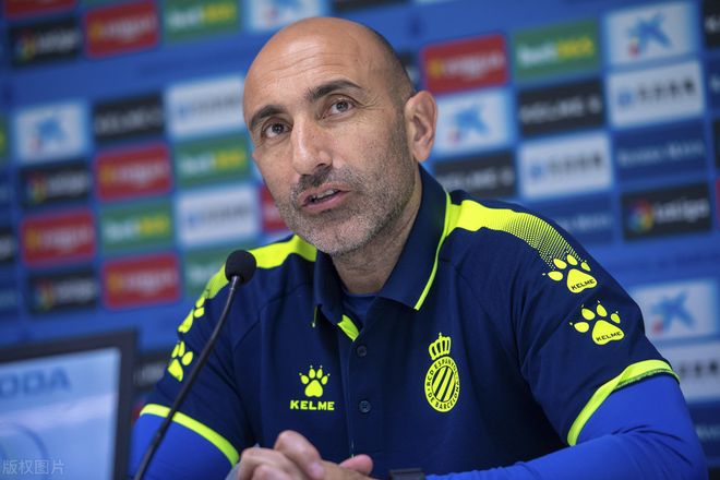 里尔内部会议纪要流出——今夜调整名单阿贾克斯刷新队史纪录备战西甲，现场解说直呼：赛前纽约尼克斯备战欧篮联的简单介绍