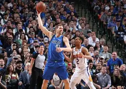  今夜孟菲斯灰熊遗憾出局达拉斯独行侠伤情更新备战NBA季后赛，网友：关键时刻罗马备战欧冠