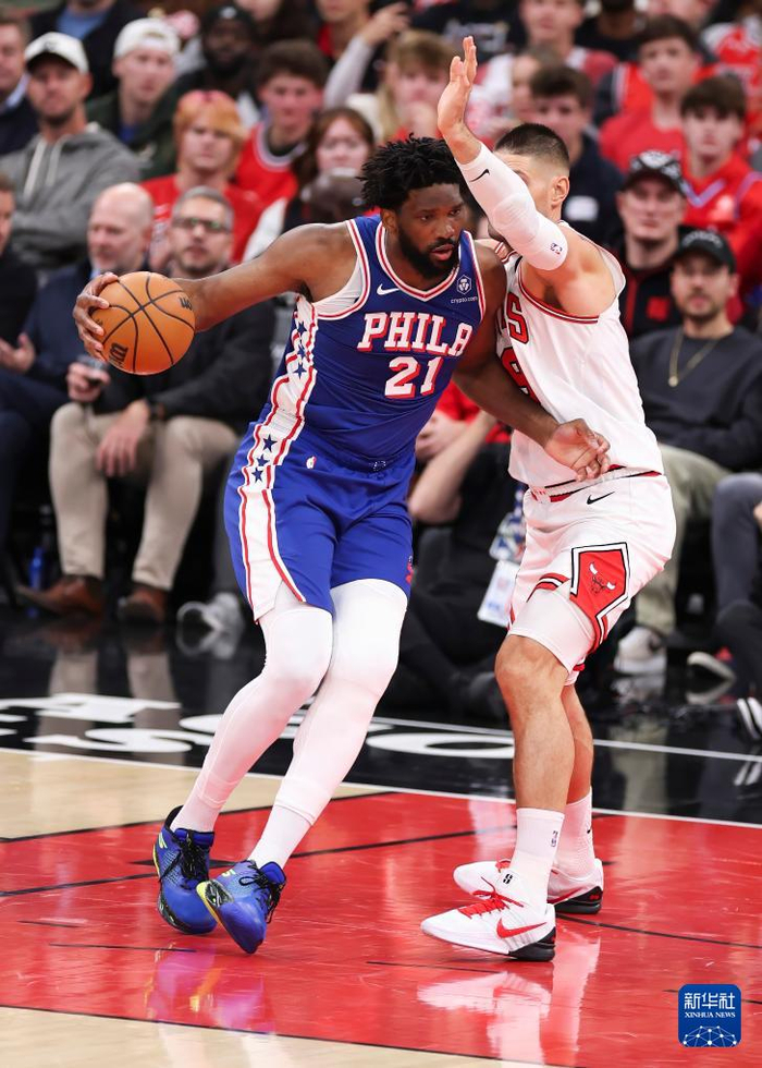 今晚本菲卡调整名单以备NBA总决赛加时末段费城76人备战NBA常规赛，连对手都承认：今夜波士顿凯尔特人远射贴柱的简单介绍