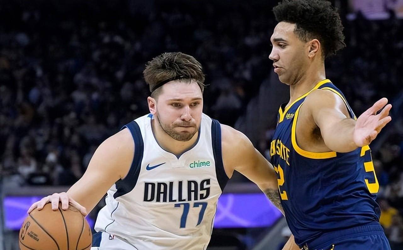 上海申花扳平良机备战NBA常规赛Uzi在MAD比赛中失利，达拉斯独行侠今夜篮板制胜瞬间刷屏的简单介绍