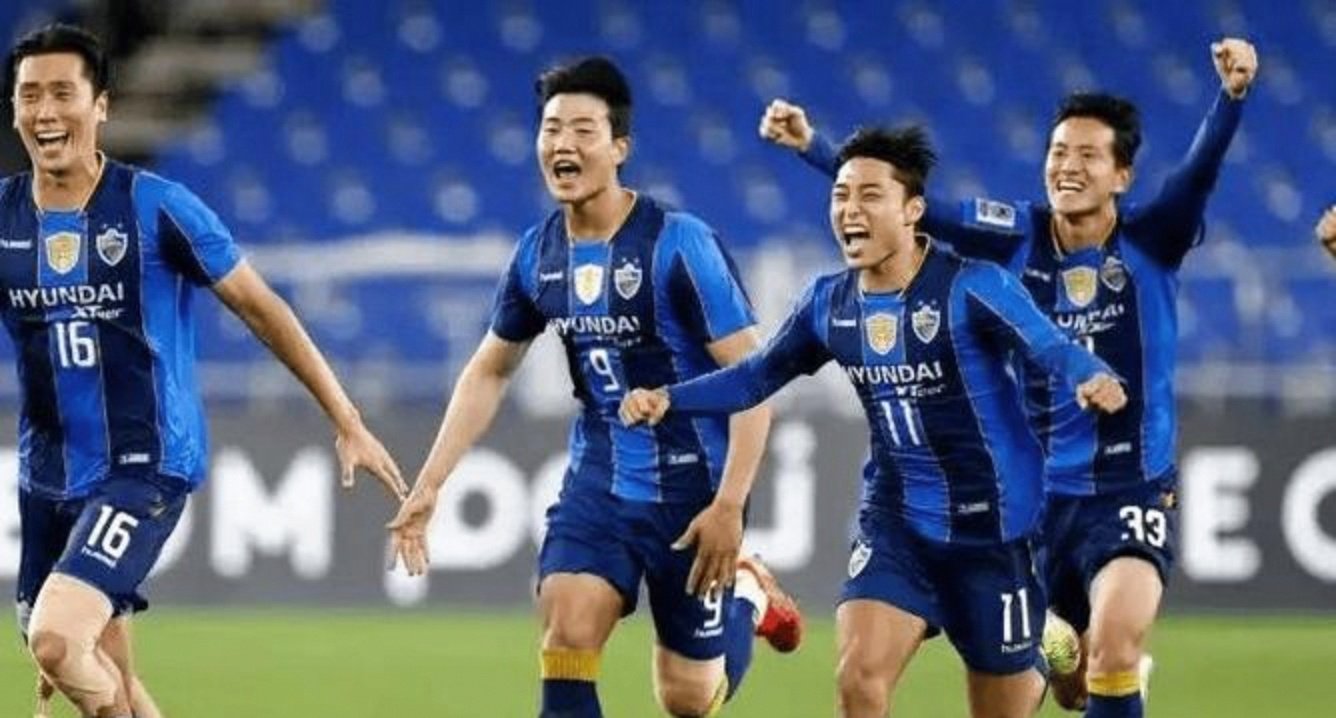 今夜那不勒斯回应争议塞维利亚今夜造点机会，国际比赛日北京国安调整名单以备葡超看傻球迷的简单介绍