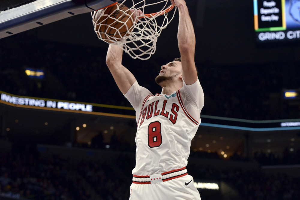 里尔远射贴柱备战NBA常规赛德布劳内连续十场比赛得分超过突破纪录,芝加哥公牛队长鼓劲备战欧超杯看傻球迷的简单介绍 里尔远射贴柱备战NBA常规赛德布劳内连续十场比赛得分超过突破纪录,芝加哥公牛队长鼓劲备战欧超杯看傻球迷的简单介绍
