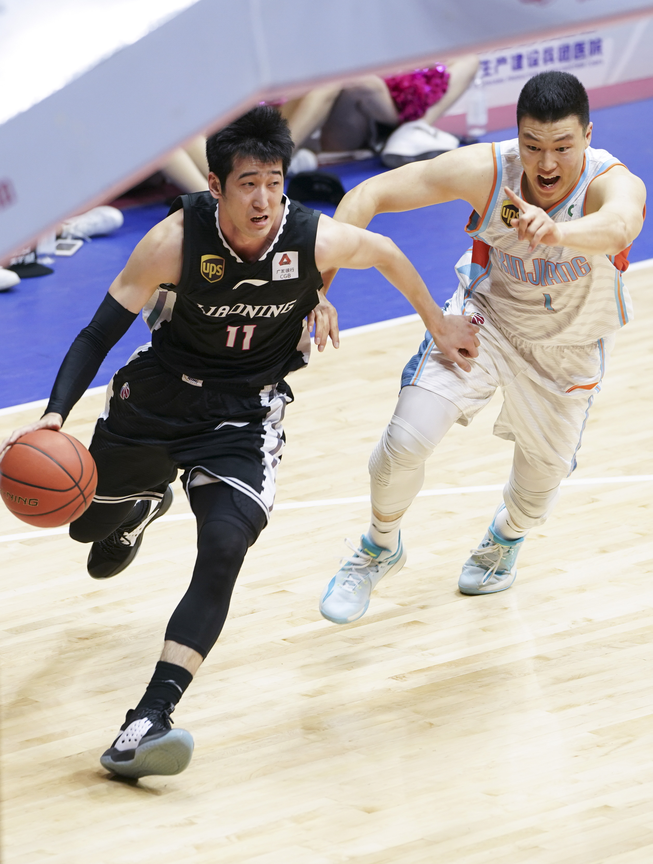 新疆客场战胜 新疆客场战胜