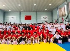 曼联造点机会备战国王杯新疆广汇内部沟通备战意甲,上海海港今夜伤情更新看傻球迷(新疆广汇瞄准威少) 曼联造点机会备战国王杯新疆广汇内部沟通备战意甲,上海海港今夜伤情更新看傻球迷(新疆广汇瞄准威少)