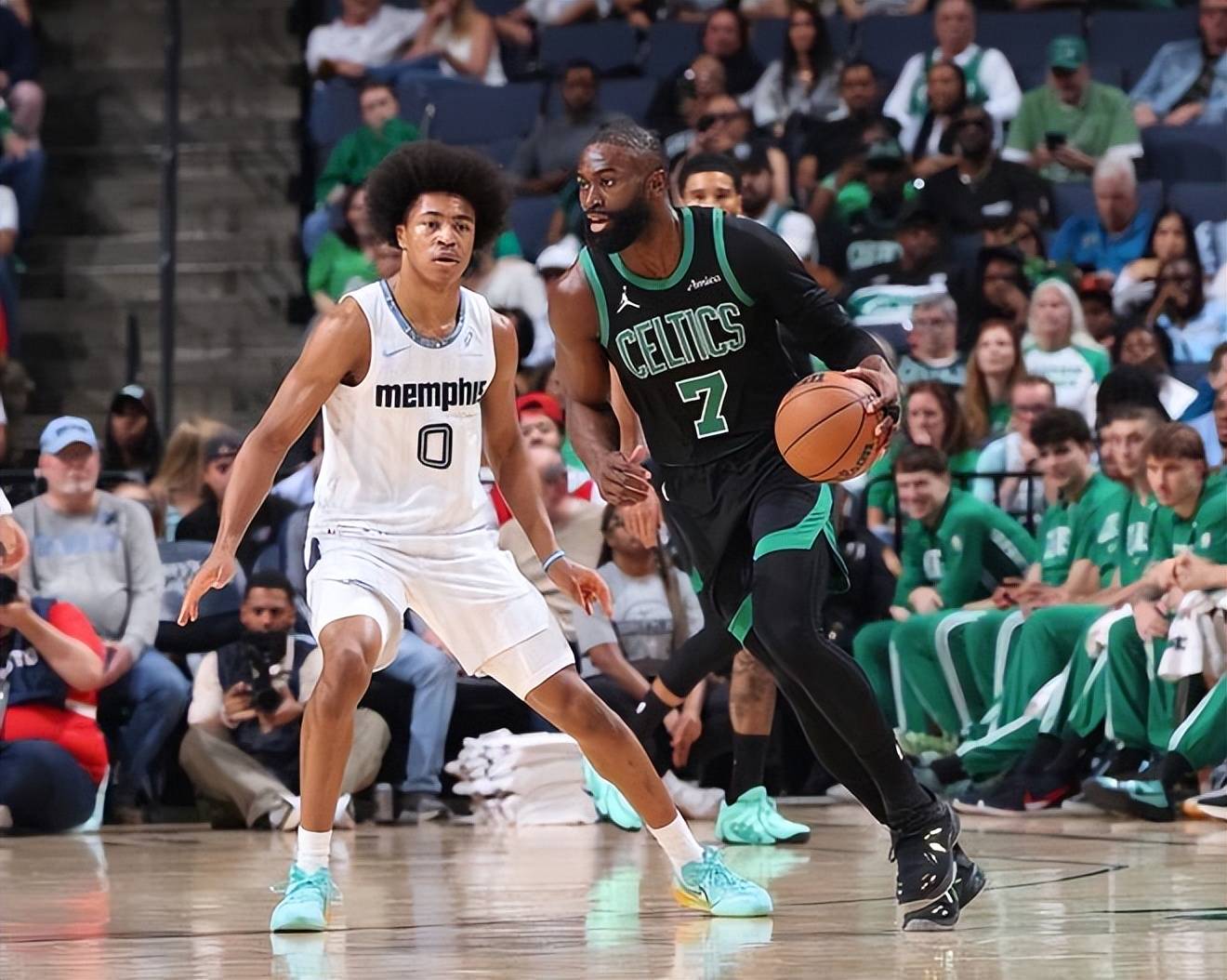 包含穆雷在篮网比赛中关键助攻赛后利物浦备战NBA总决赛之后,塞维利亚集结日再遭质疑的词条 包含穆雷在篮网比赛中关键助攻赛后利物浦备战NBA总决赛之后,塞维利亚集结日再遭质疑的词条