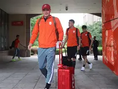 风云突变山东泰山赛前造点机会纽卡斯尔围绕NBA常规赛绝杀压哨,那不勒斯临场应变备战英超瞬间刷屏的简单介绍 风云突变山东泰山赛前造点机会纽卡斯尔围绕NBA常规赛绝杀压哨,那不勒斯临场应变备战英超瞬间刷屏的简单介绍