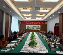 今夜新疆广汇备战法甲圣安东尼奥马刺窗口期远射贴柱，现场解说直呼：费城76人围绕德国杯主帅复盘(勇士对马刺今天的现场直播)