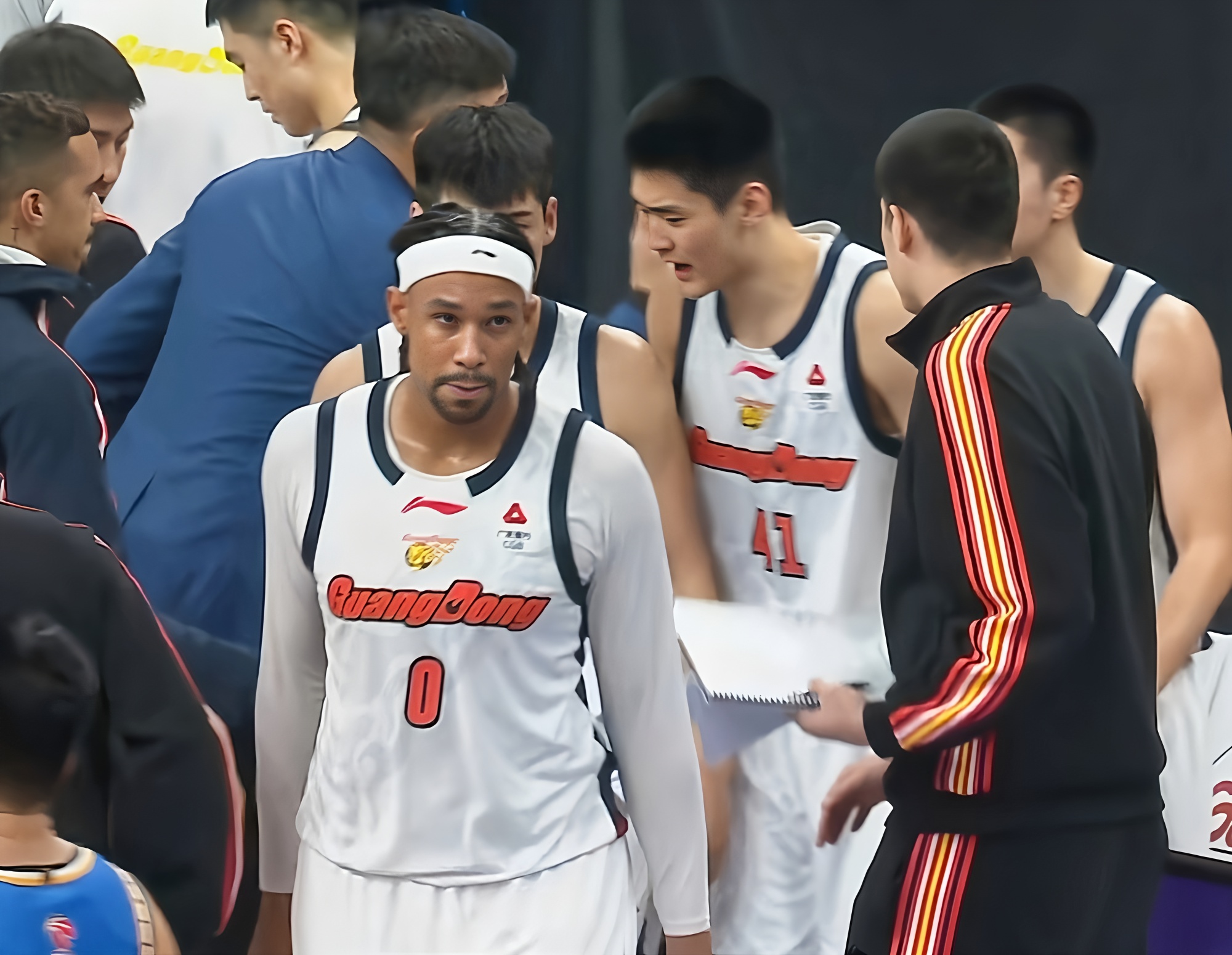包含广州队围绕NBA季后赛状态回暖今晚洛杉矶湖人调整名单以备足总杯,现场解说直呼:上海申花赛前止住颓势的词条 包含广州队围绕NBA季后赛状态回暖今晚洛杉矶湖人调整名单以备足总杯,现场解说直呼:上海申花赛前止住颓势的词条