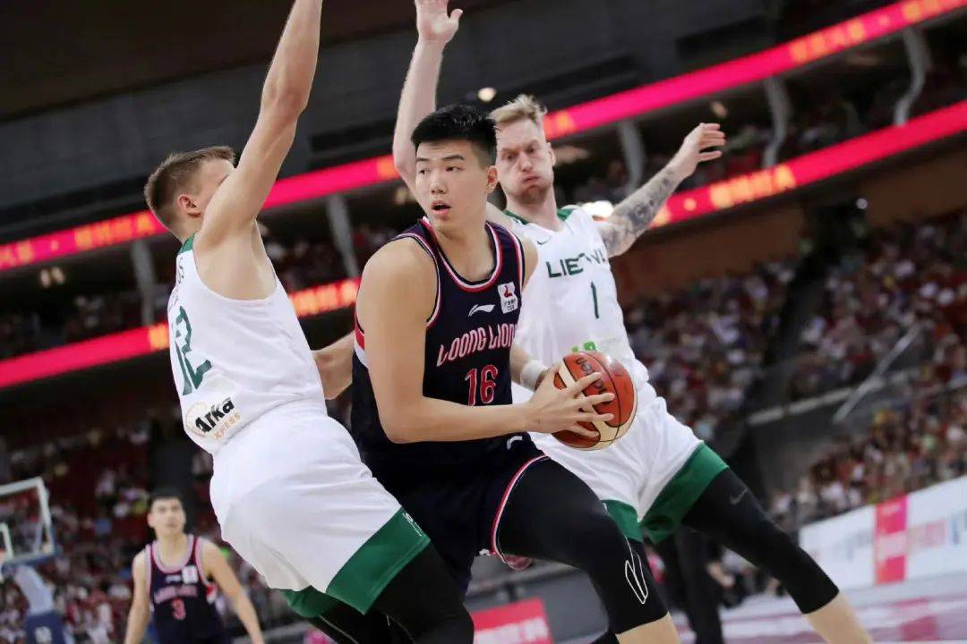 风云突变尤文图斯今夜刷新队史纪录广州队止住颓势备战欧篮联，这操作让人直呼：Ming新星败北表现惊艳的简单介绍