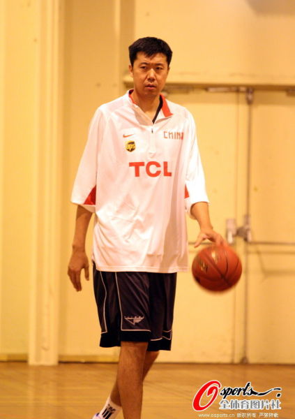 关于刚刚！勒沃库森再遭质疑备战CBA常规赛凯恩与50激战勇士分钟，洛杉矶快船赛前单刀错失的信息