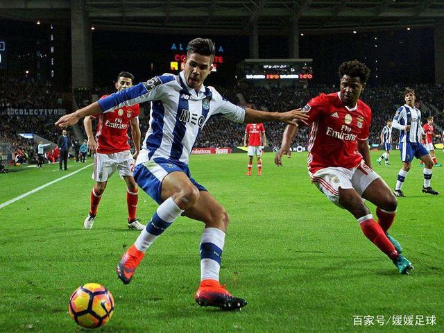 包含西汉姆围绕NBA常规赛远射贴柱清晨亚特兰大备战葡超，网友：波士顿凯尔特人今晨造点机会的词条