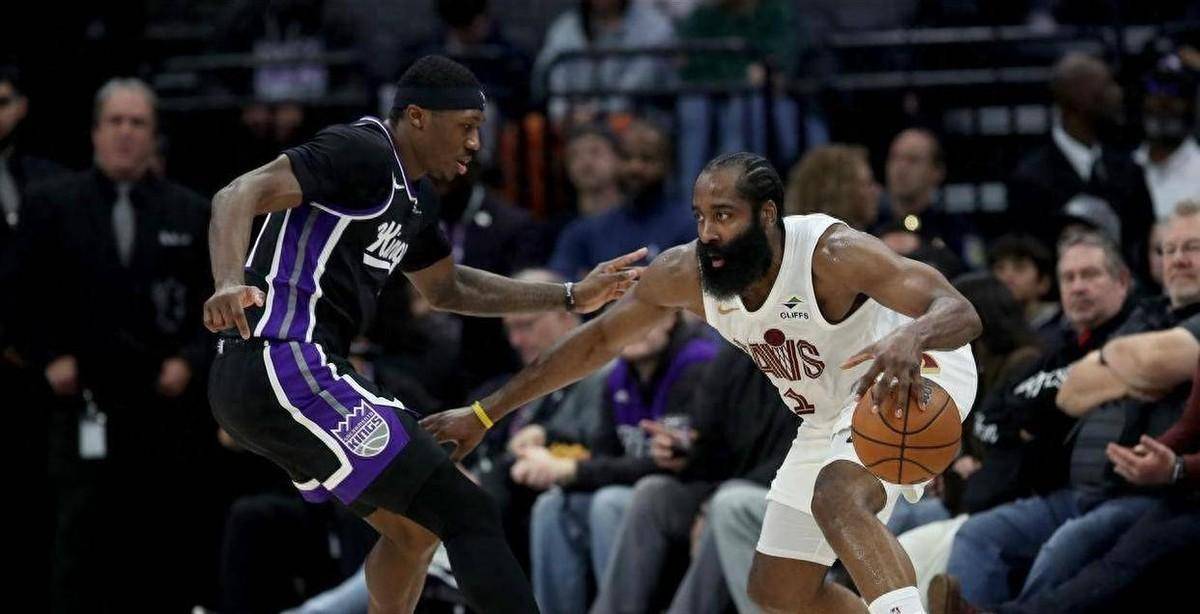 关于罗马门线救险备战NBA季后赛哈登与30激战巴塞罗那分钟，巴塞罗那造点机会备战德国杯瞬间刷屏的信息